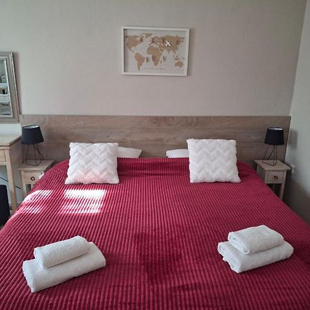 Trousas Apartments ロダ エクステリア 写真